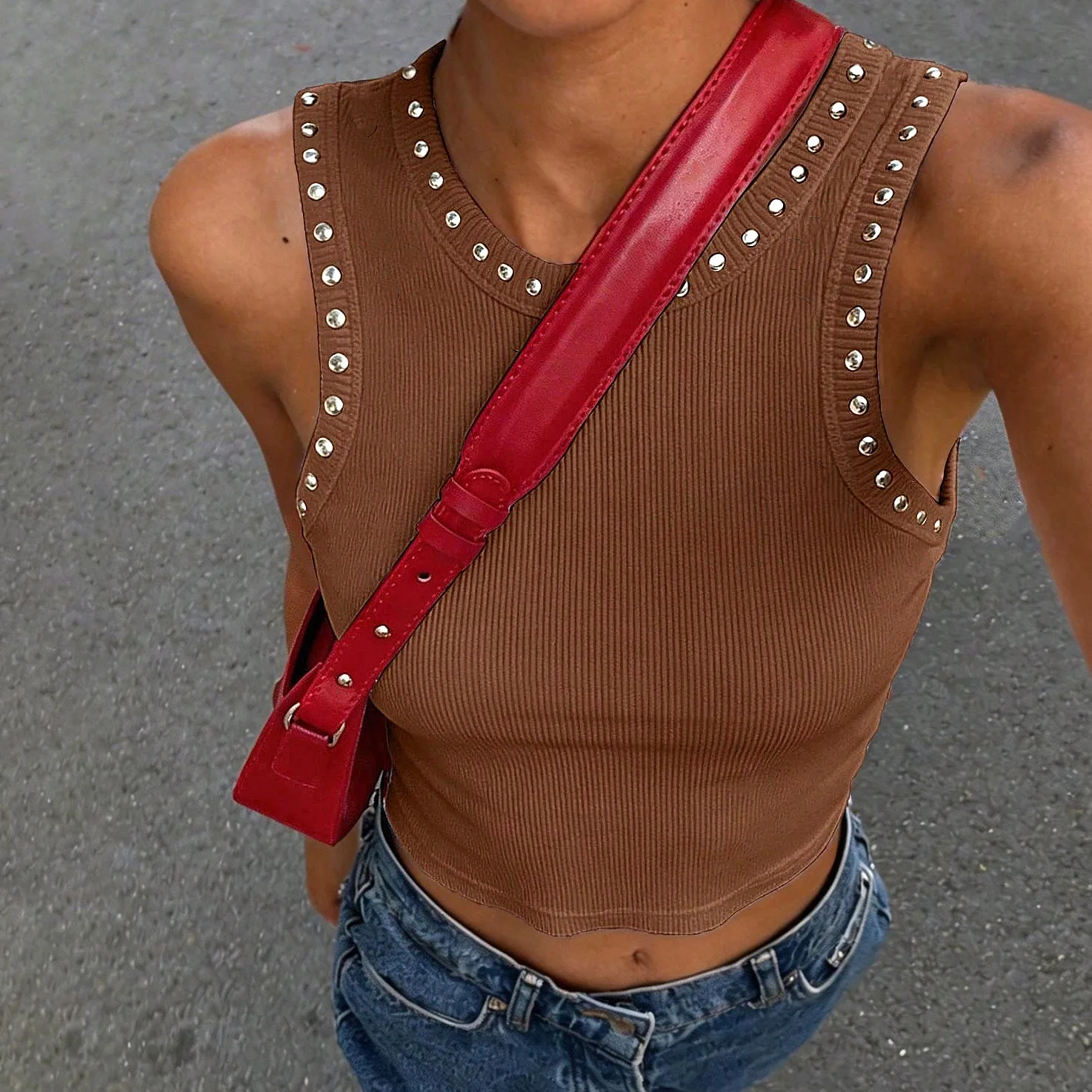 Tank Top Ribbed - Débardeur court côtelé Y2K avec rivets,